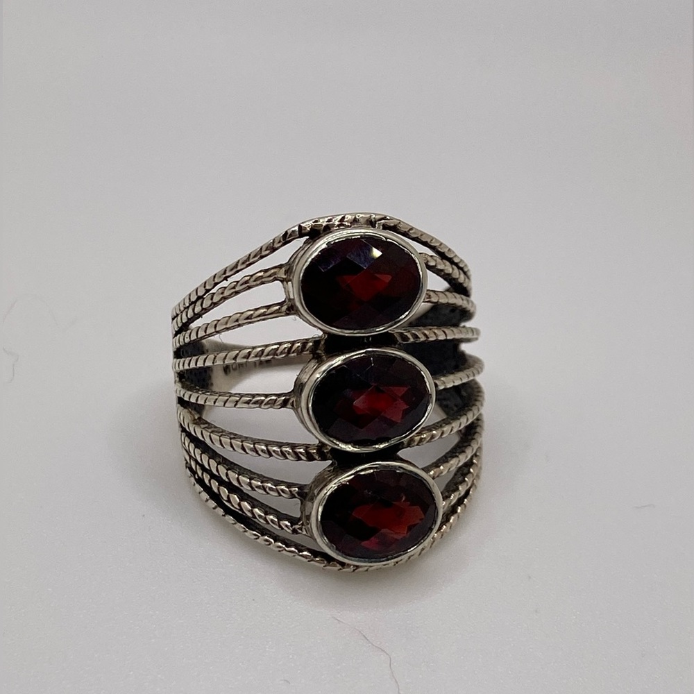 Sterling silver garnet ring size 8